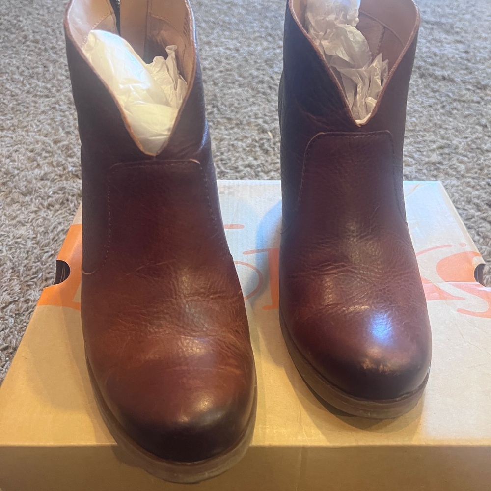 Kork-Ease Brown Leather Heeled Ankle Boots